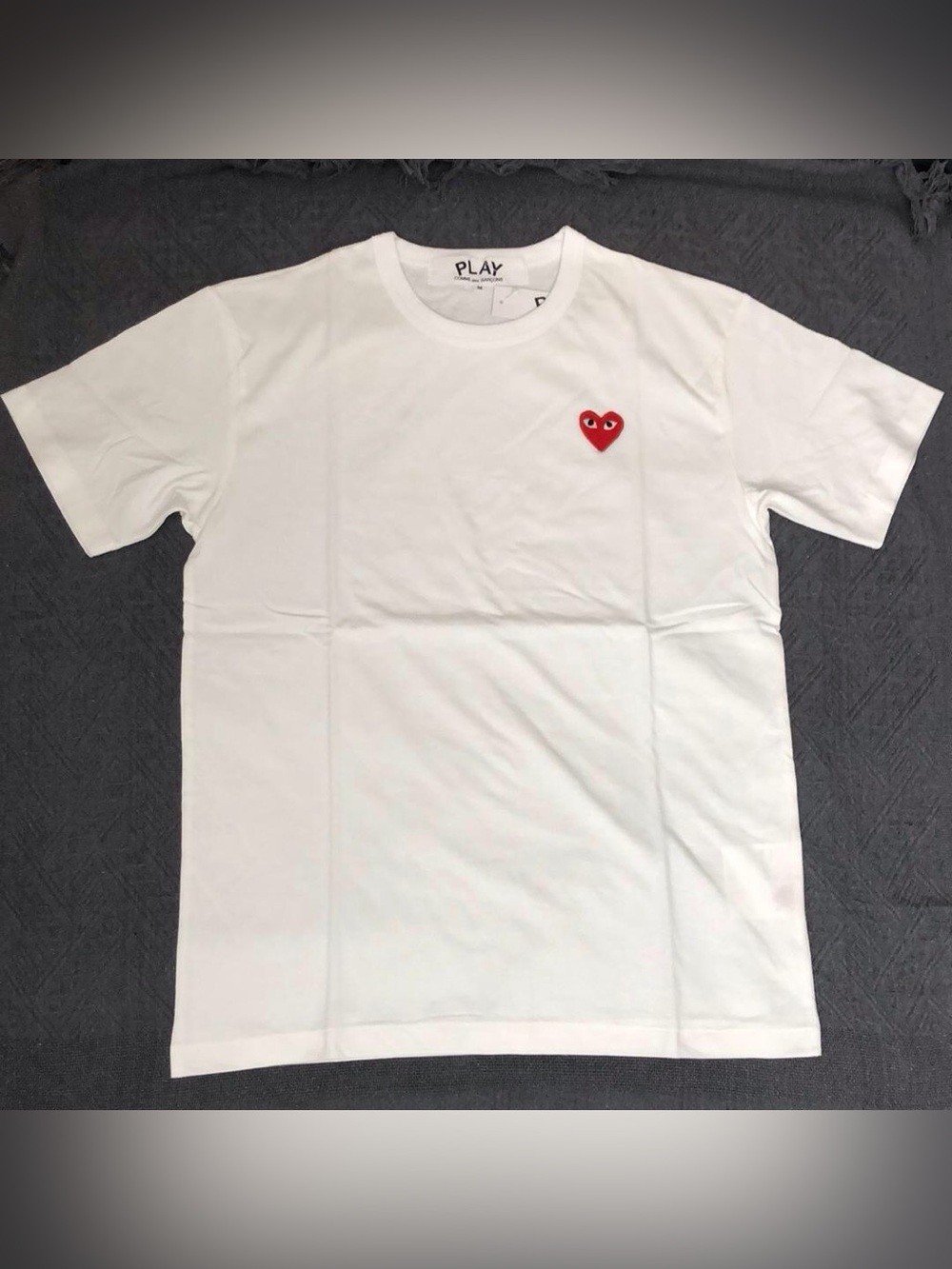 🧚🏻‍♂️Comme des Garcons White Short Sleeve Tee with Red Heart Patch